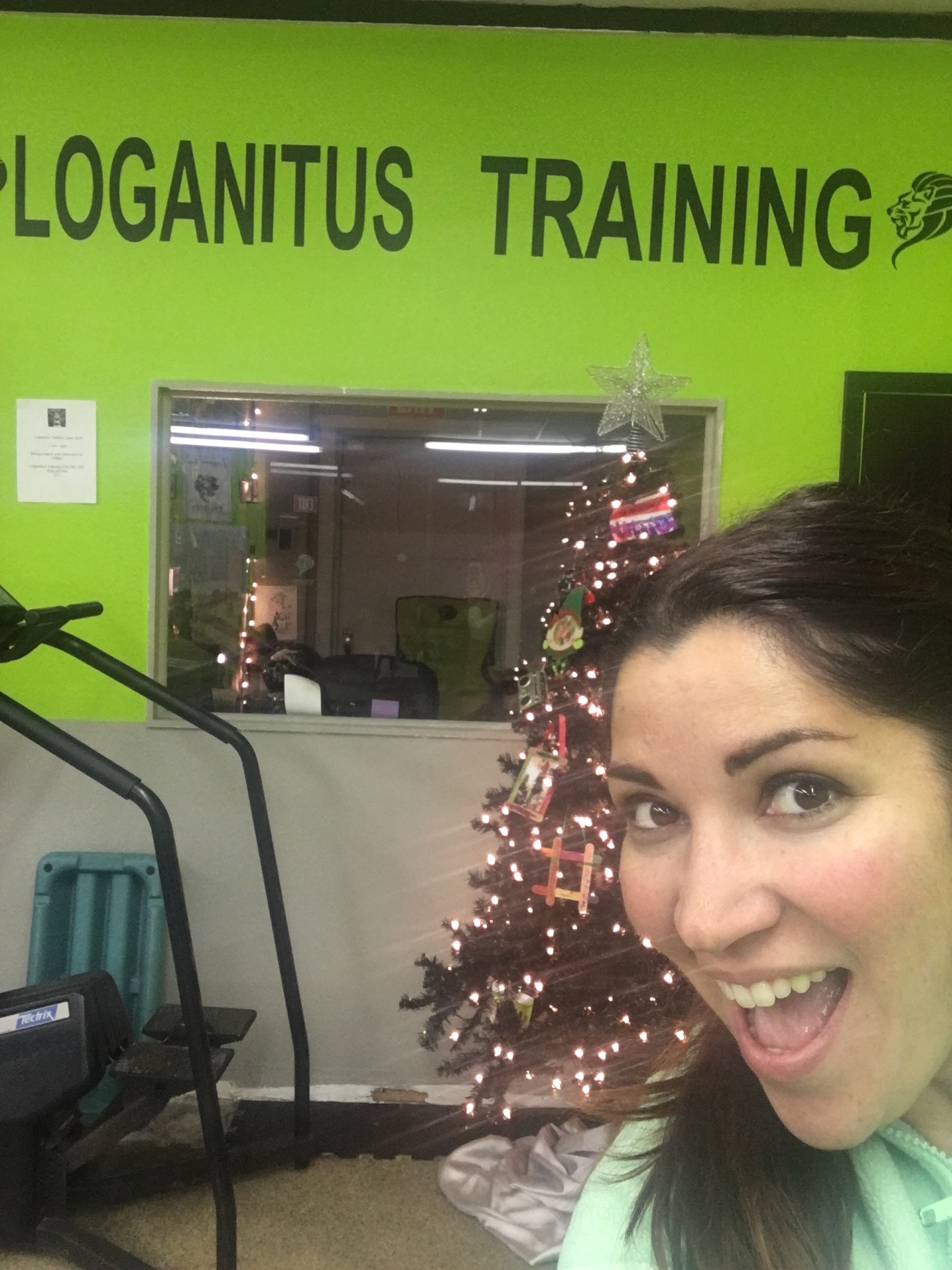 Loganitus training bootcamp personal trainer selfie